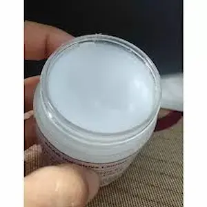 🎯 Discover the top 5 wholesale suppliers of industrial petroleum jelly from Iran. High-quality bulk vaseline, certified & ready for global export.